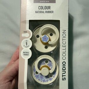 Natural Rubber Pacifiers - Cream and Purple Floral